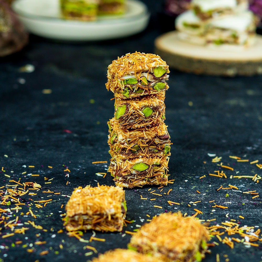 Kadayıf Kaplı Antep Fıstıklı Baklava Lokum