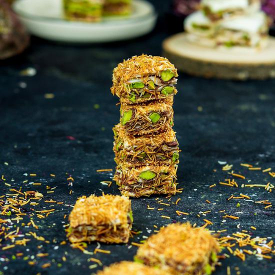 Kadayıf Kaplı Antep Fıstıklı Baklava Lokum